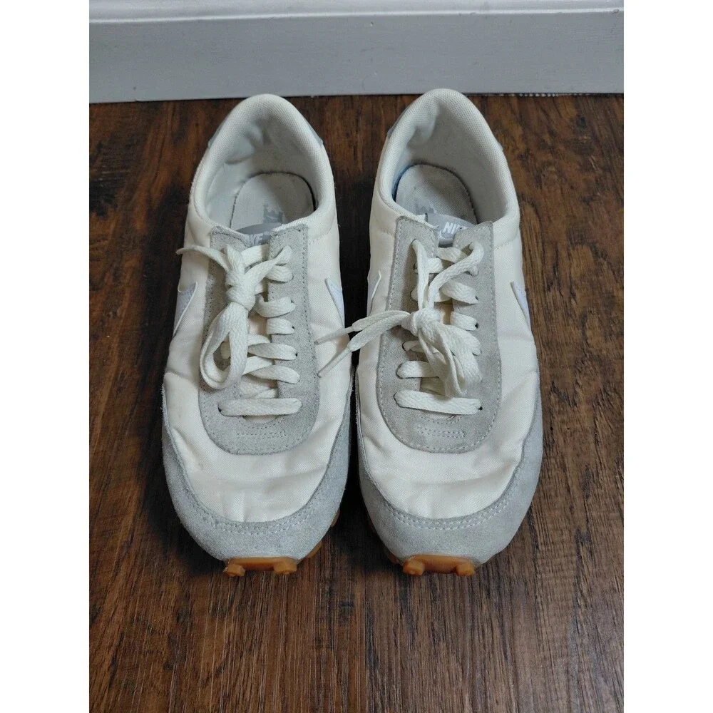Size 8- Nike Women's Daybreak White Gum Sneakers